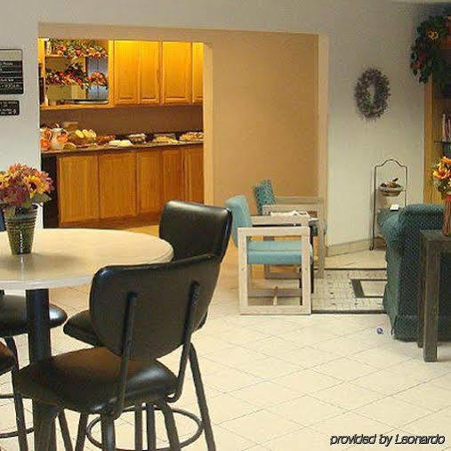 Americas Best Value Inn & Suites - Bluffton Δωμάτιο φωτογραφία