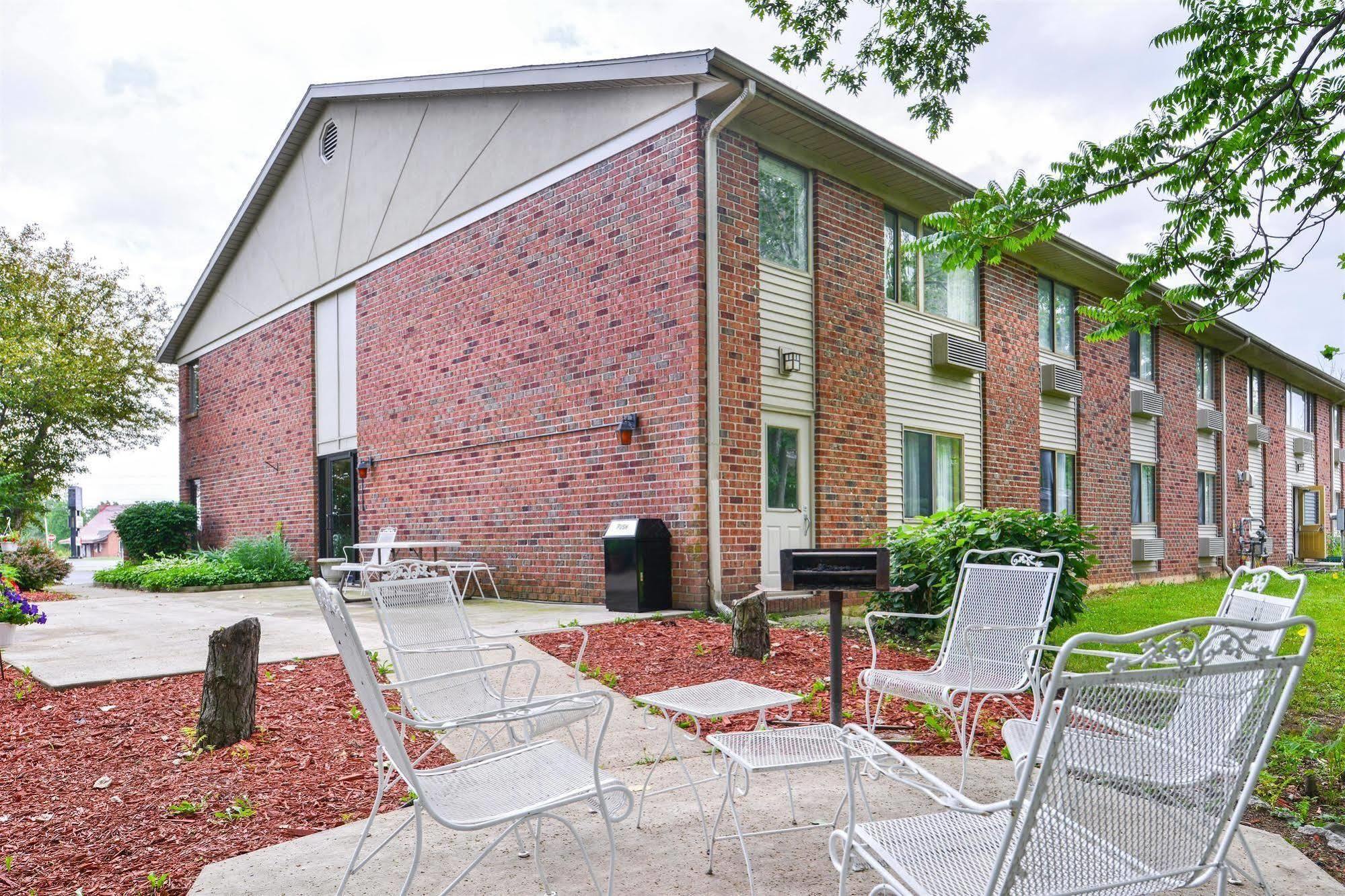 Americas Best Value Inn & Suites - Bluffton Εξωτερικό φωτογραφία