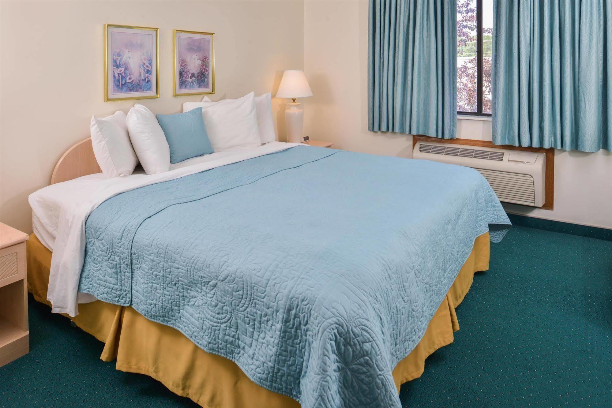 Americas Best Value Inn & Suites - Bluffton Εξωτερικό φωτογραφία