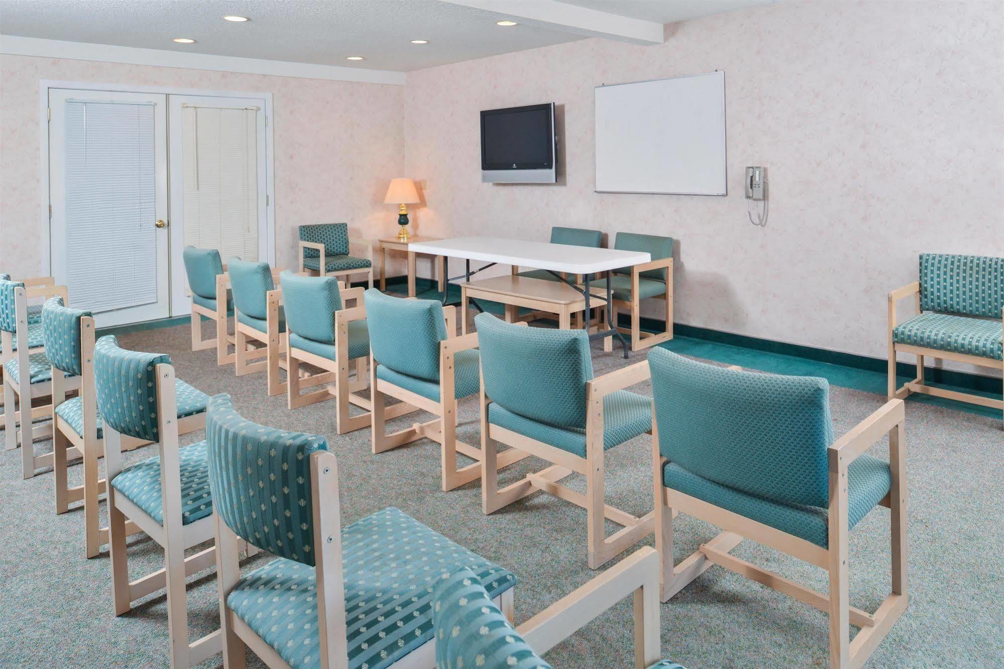 Americas Best Value Inn & Suites - Bluffton Εξωτερικό φωτογραφία